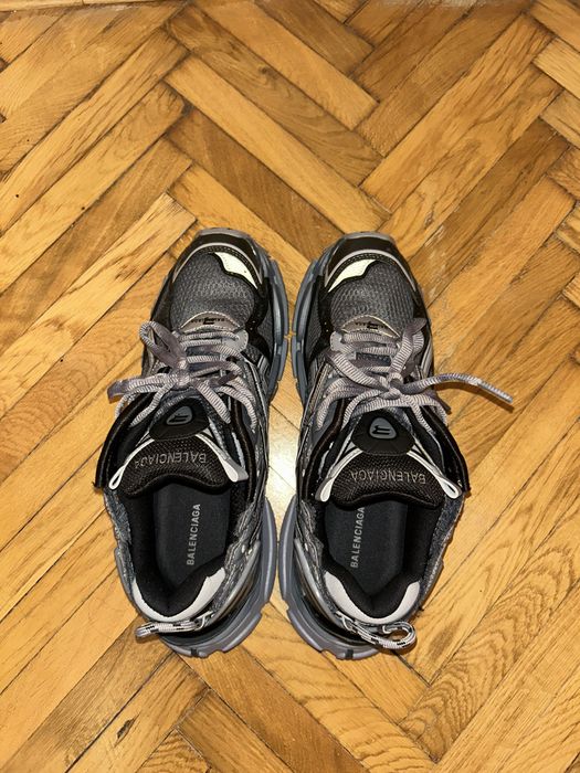 Balenciaga runner