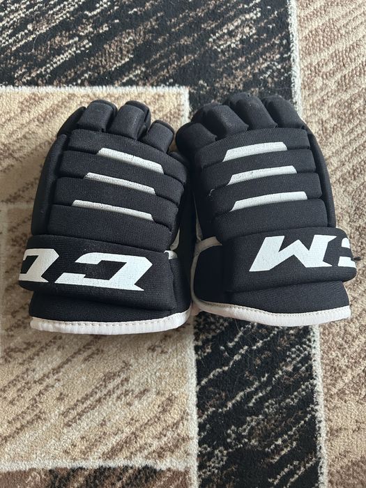 Хоккенйые краги ccm 12 размер