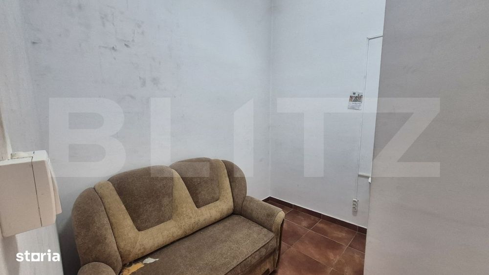 Spatiu comercial de vanzare, 48.59 mp, Micro 16