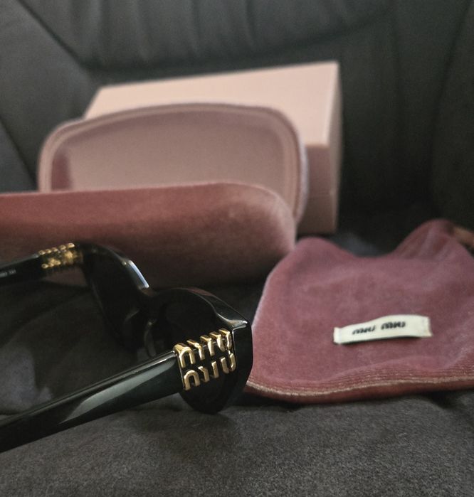 Нови очила Miu Miu