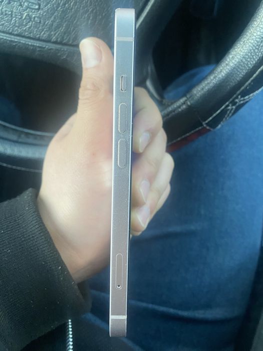 I Phone 13 в отличном состояний