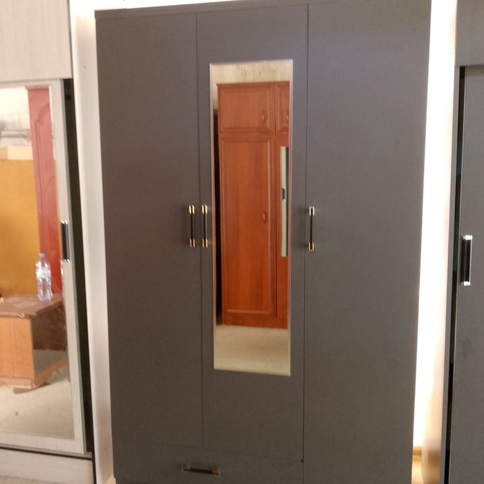 Har xil turdagi Arzon va sifatle ishonchle mebellar sizlar uchun