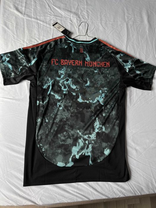 Tricou Bayern away deplasare third kit bundesliga champions league