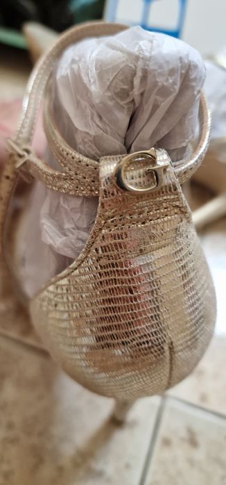 Дамски обувки Guess