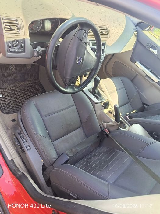 Vând sau schimb Volvo S40