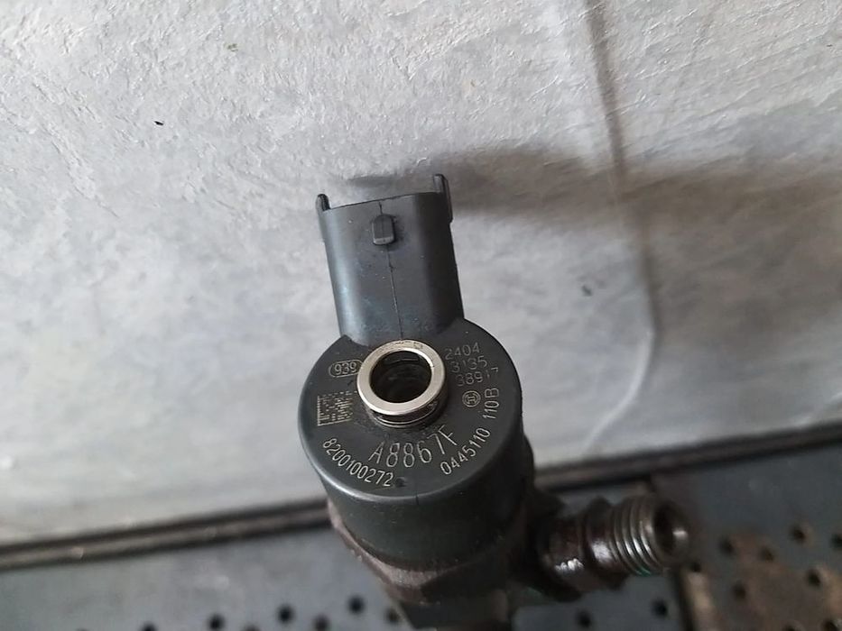 Injector 1.9 dci renault scenic 2 8200100272 0445110110b