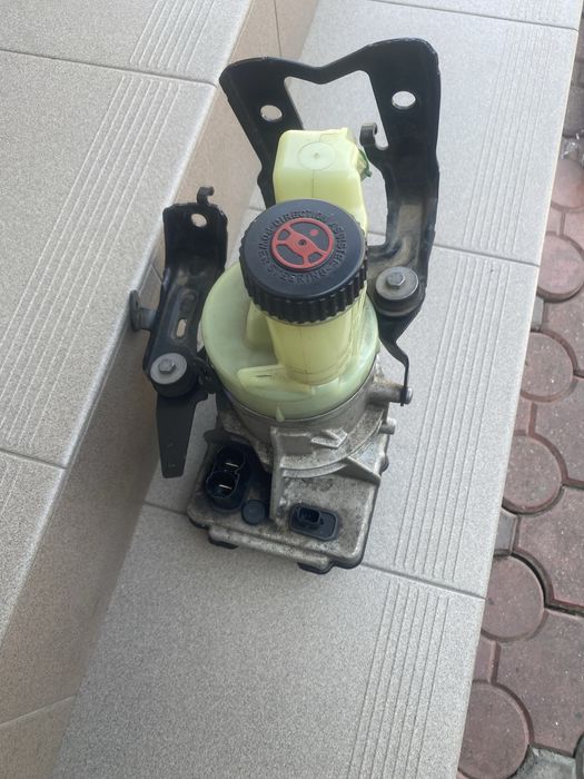 Pompa servo TRW renault master opel movano 491103543R