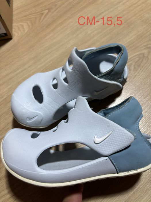 маратонки Adidas