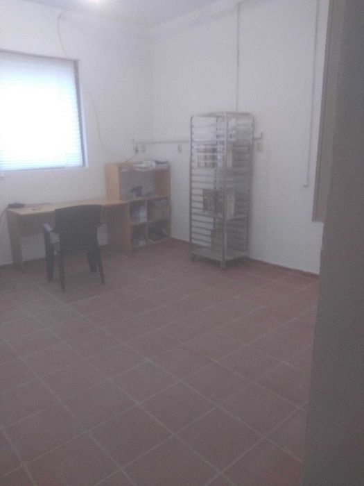 Дава се под наем Магазин в Варна, м-т Евксиноград - 100 кв.м за 500 € - Снимка #19