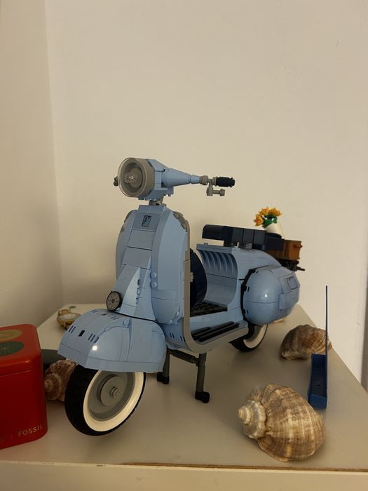 Lego Vespa 10298 montat