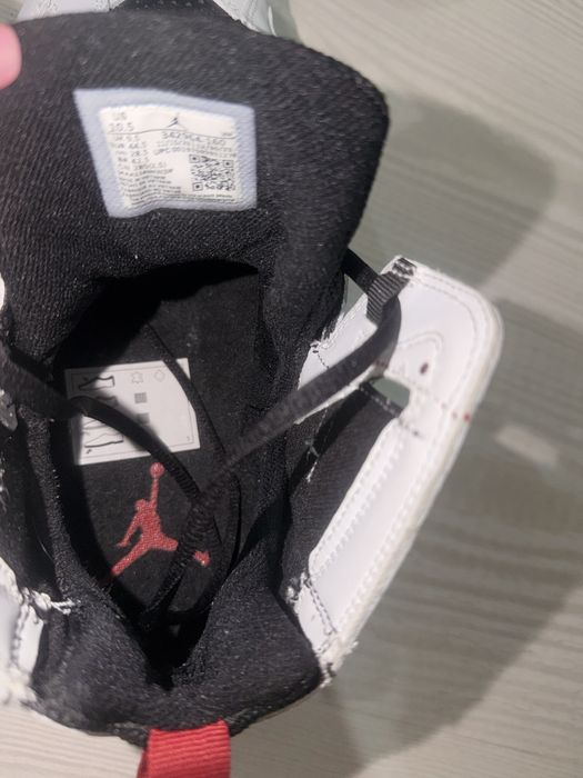 Adidasi Air Jordan