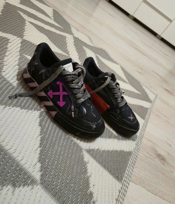 Off white limited edition женски маратонки