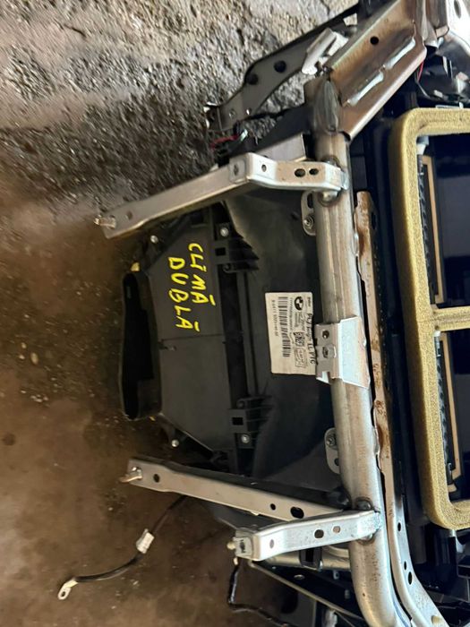 Aeroterma modelul climatronic BMW F20 F21 F30 F31 F32 F36 cod 9325142