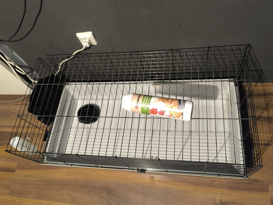 Клетка за заек оборудвана