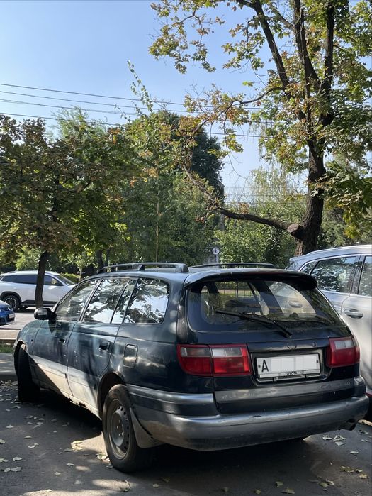 Toyota caldina 1993