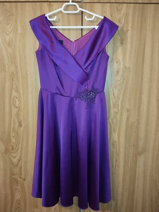 Rochie elegantă V&M