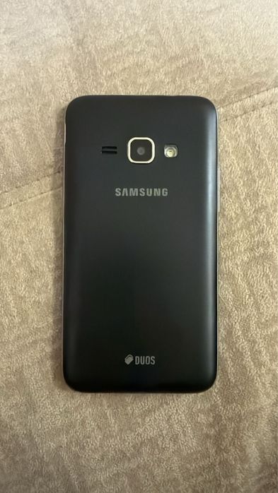Samsung j1 2016 года
