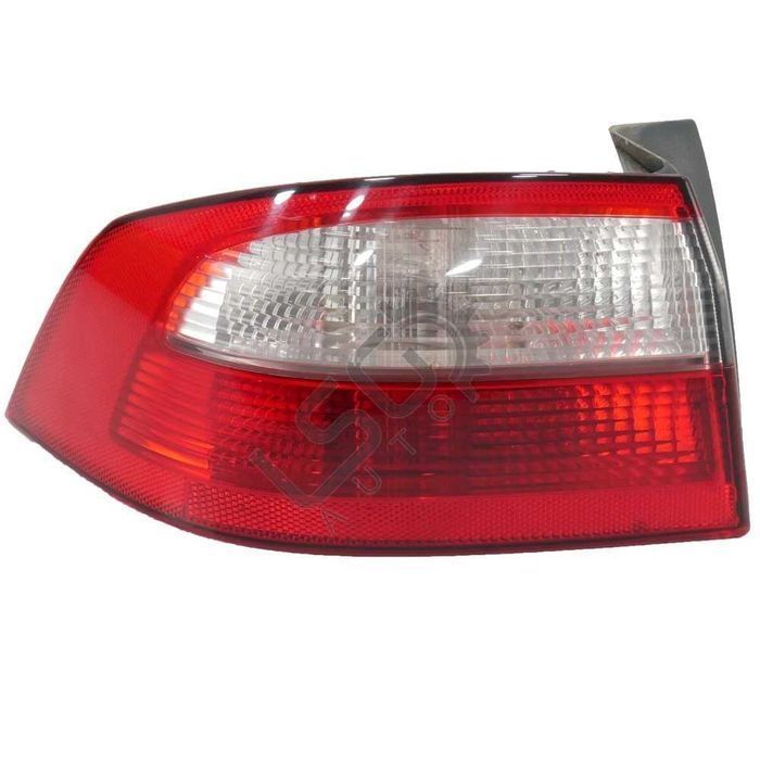 Stop exterior stânga Renault Laguna II, OEM 820000247 - 139365