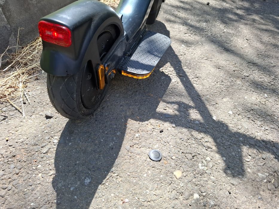 Vind trotineta electrica premium Pure Advance plus  ( + )