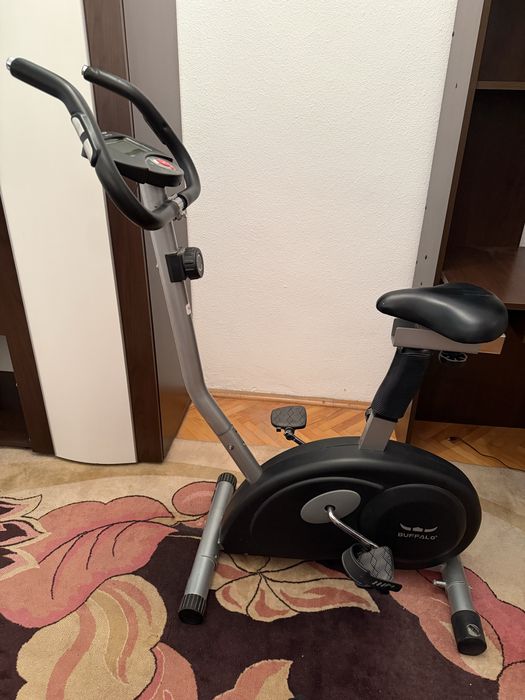 Bicicleta Buffalo fitness cu displei