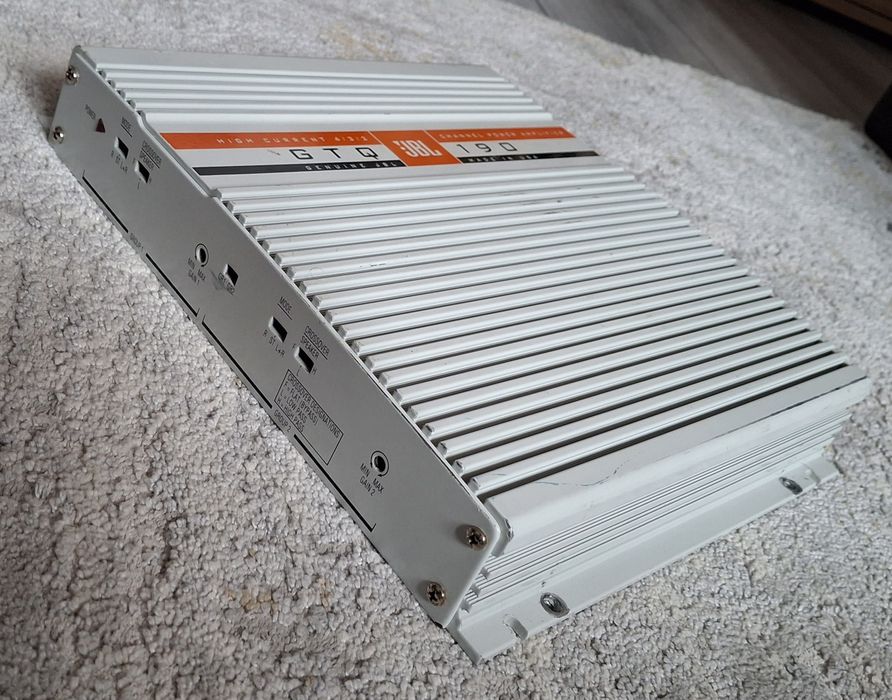 JBL USA - old school - statie auto - amplificator audio