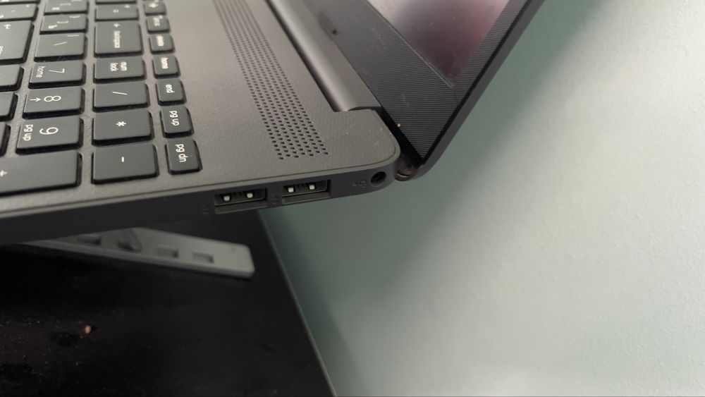 Ryzen 5-5500 / 8GB / SSD 256GB / Ideal 5500 sotiladi