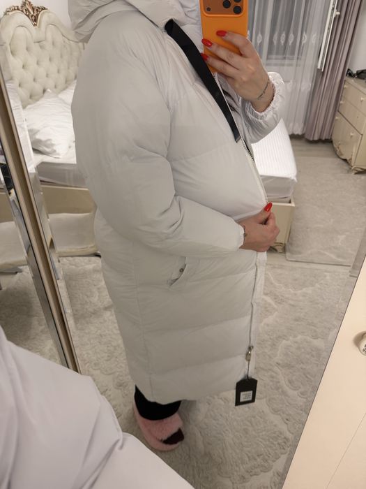 Geaca noua cu eticheta