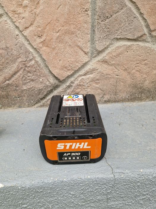 Акумулаторен храсторез Stihl HSA 66