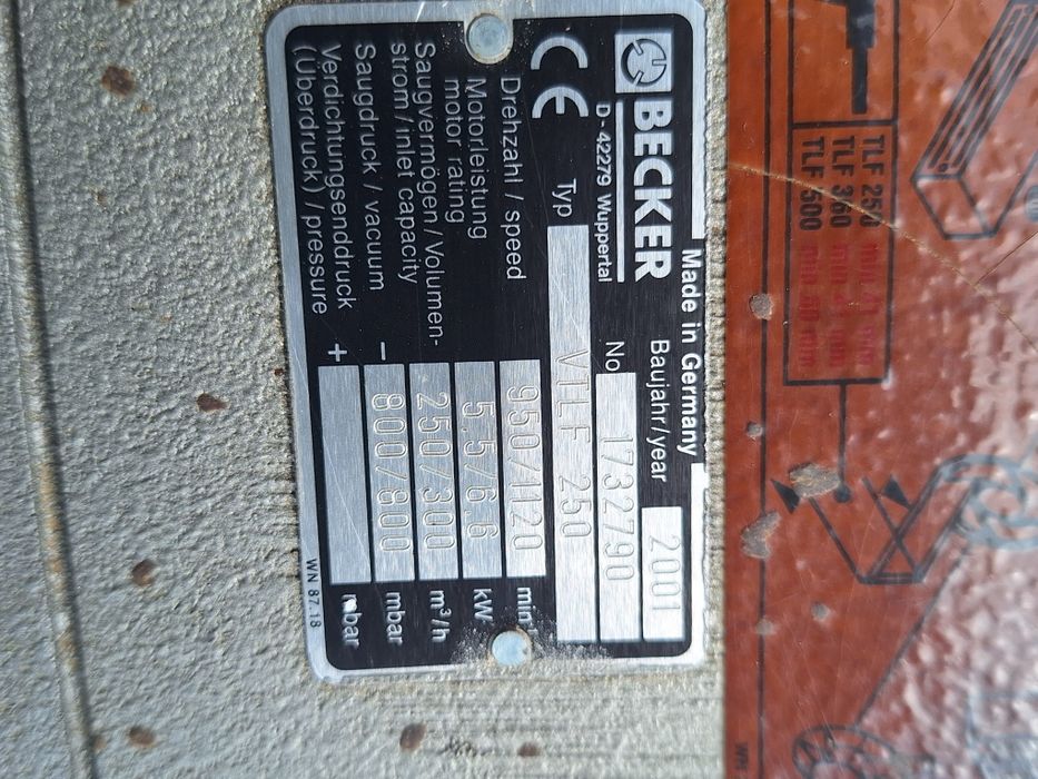 Pompă de vaccum  de 250 metri cubi