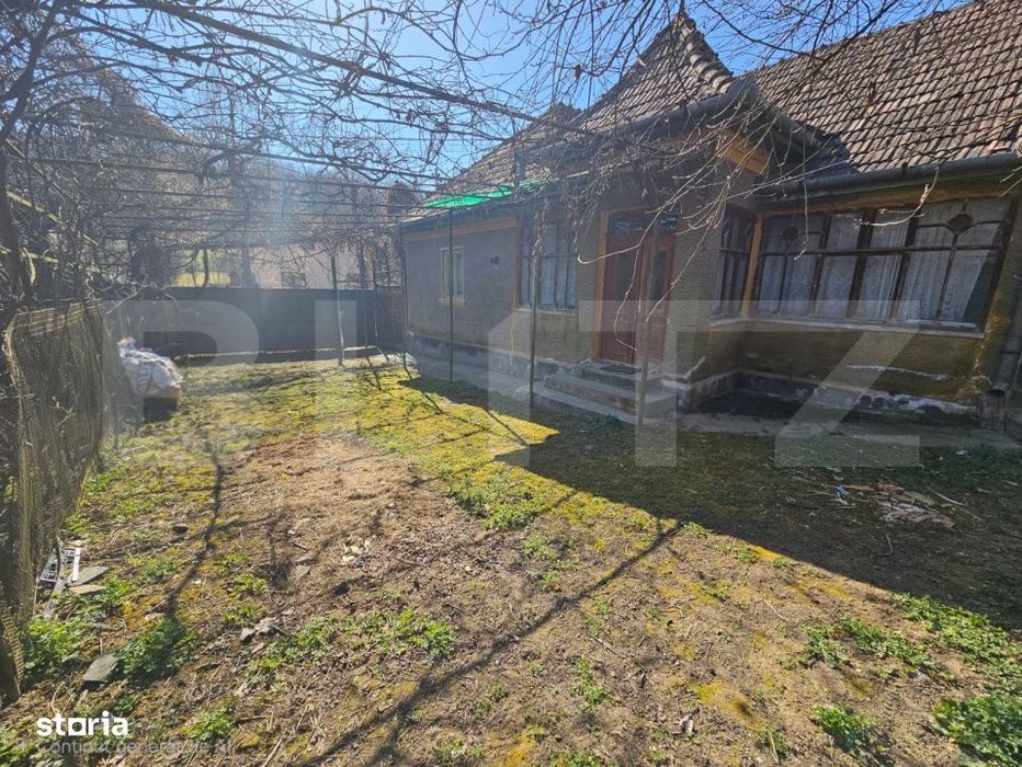 Casa 4 camere, teren generos de 3.800 mp,  Magina, comuna Aiud