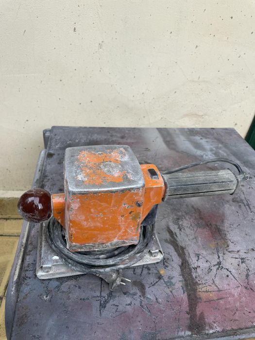 Шлайф машина руска