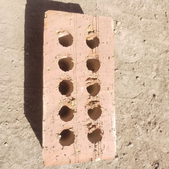 G'isht dastafka qiberamiz, Гишт дастафка килиб берамиз. Кирпич.