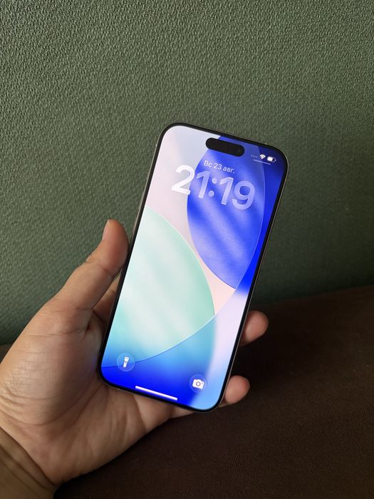 iPhone 15 Pro 256 GB - АКБ 77%
