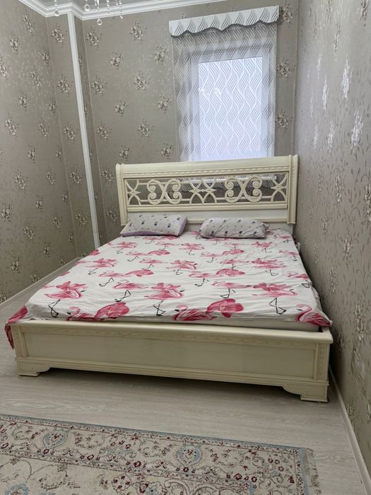 Стирка , диван , телевизор , спальня