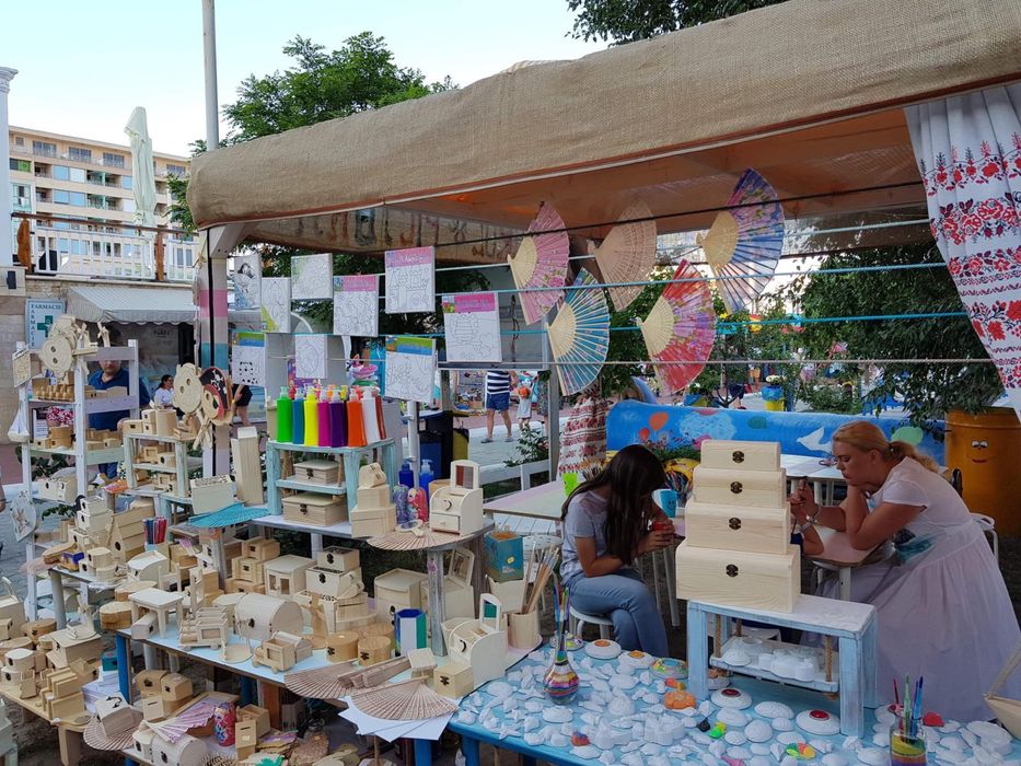 Ateliere de creatie