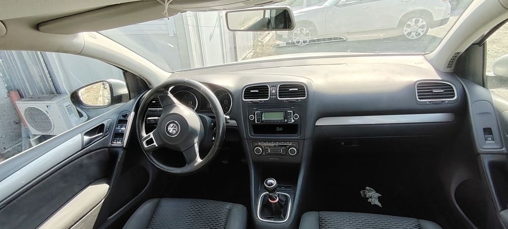VW Golf 1,6 tdi , Фолксваген Голф 6 на части! Януари 2010