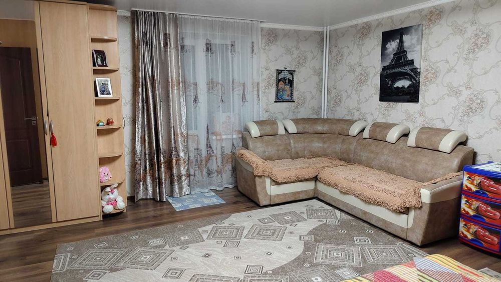 Продам 4 комнатную в Центре!