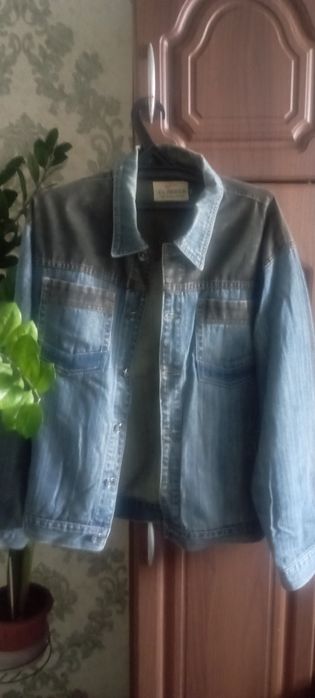 Продам мужские джинсовые куртки