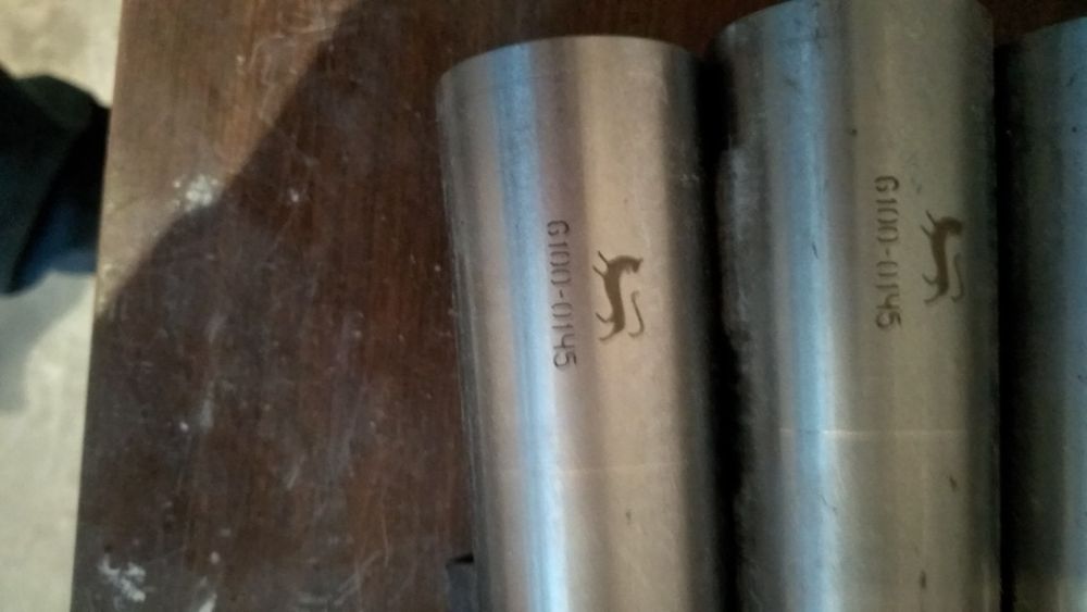 Продам втулки конические