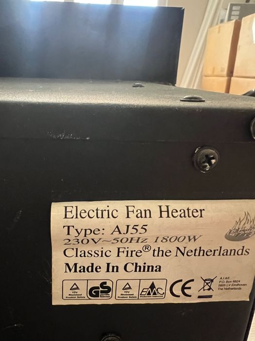 Електеическа камина electric fan heater