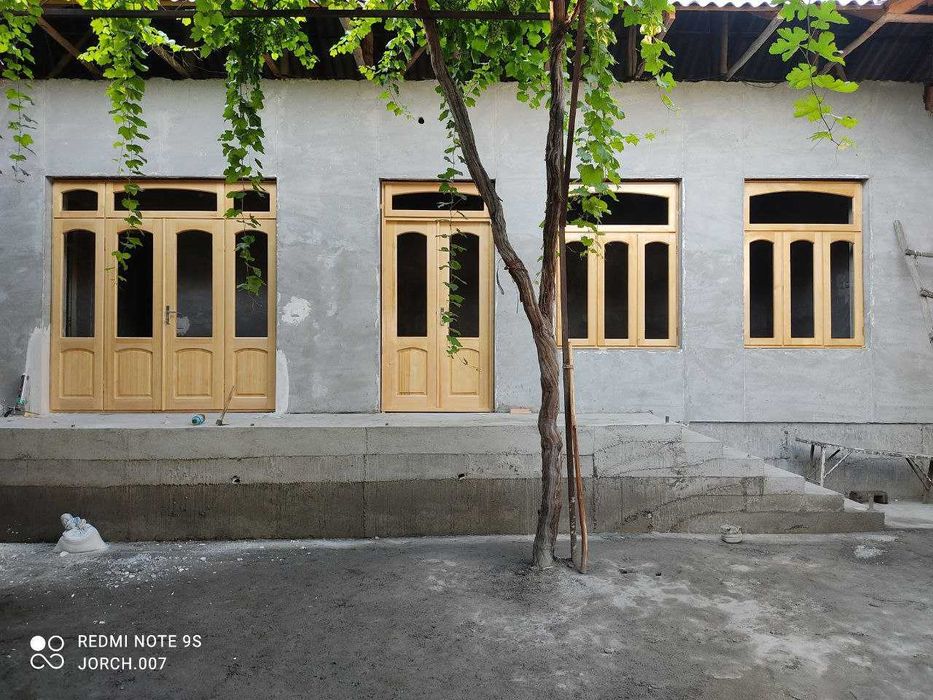 Йоғочдан ясалган эшик ва ромлар, Окна и двери из дерева. MDF yog'och