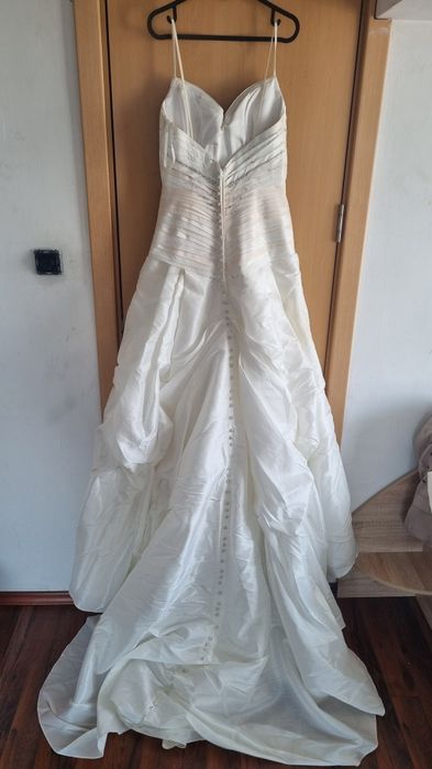 Сватбена булчинска  Рокля Casablanca Bridal Style 1908 Сватбени