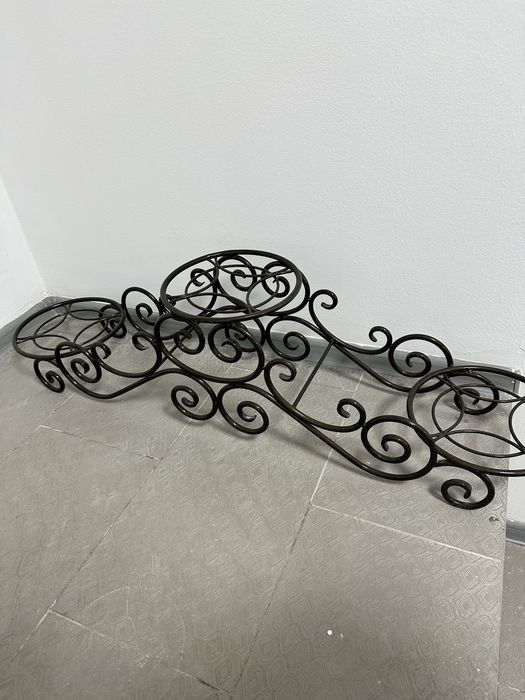 Подставка для цветов