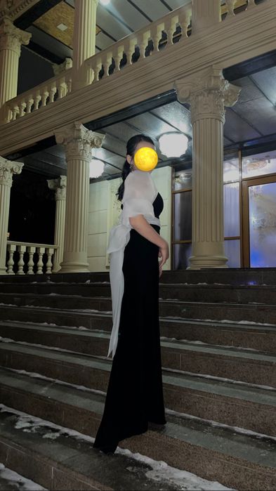 Вечернее платье с бантом