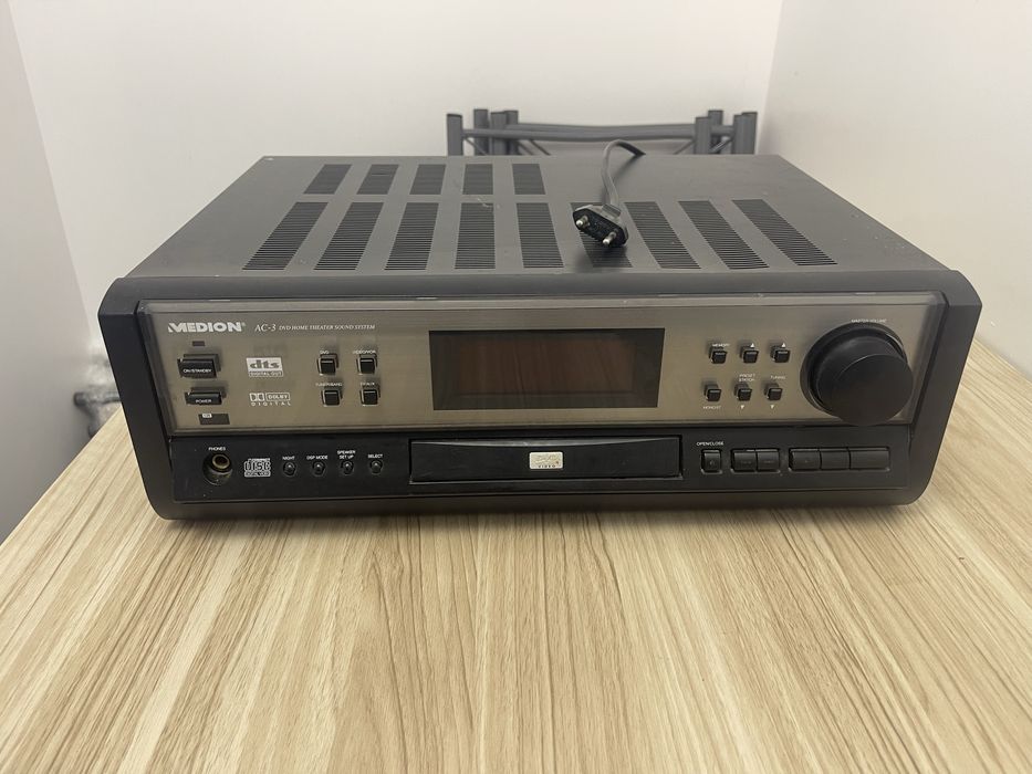 Amplificator Medion MD9063 5.1 – Funcțional