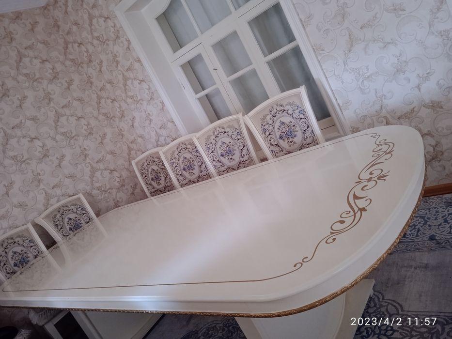 Стол Стул 12 кишили