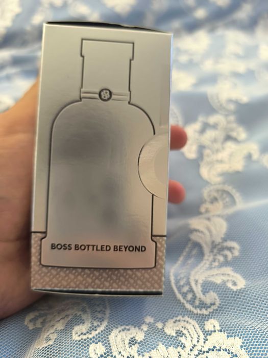 Продам духи Boss bottled beyond