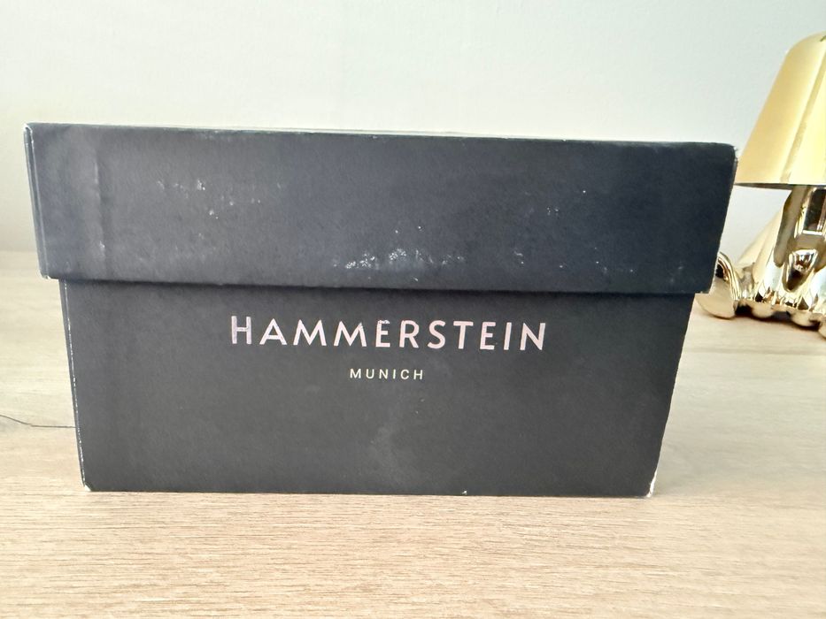 Продавам обувки естествена кожа Hammerstein