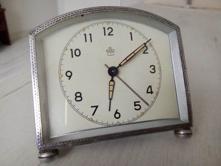 Стар германски часовник,будилник THIEL