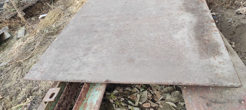 Листы железные б/у